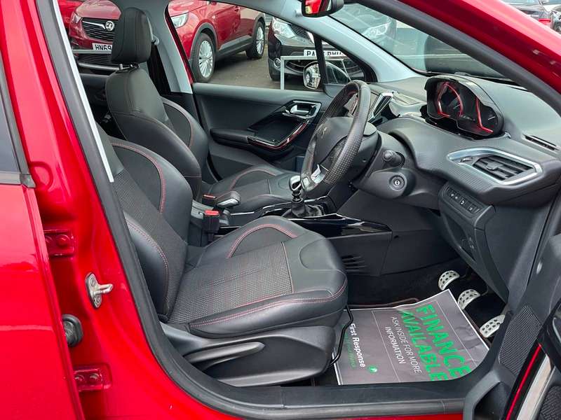 2017 PEUGEOT 2008 2017 PEUGEOT 2008