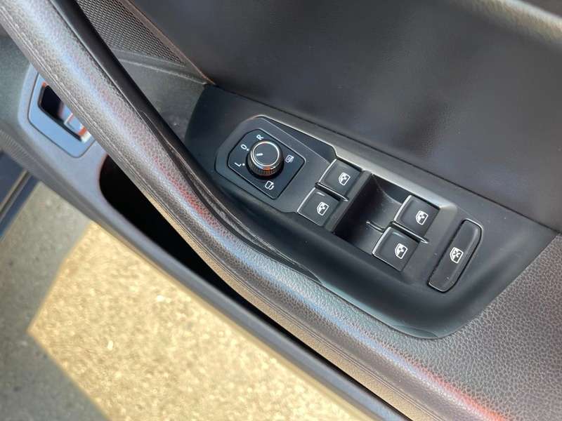 2018 VOLKSWAGEN PASSAT 2018 VOLKSWAGEN PASSAT