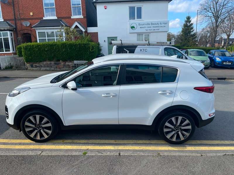 null KIA SPORTAGE null KIA SPORTAGE