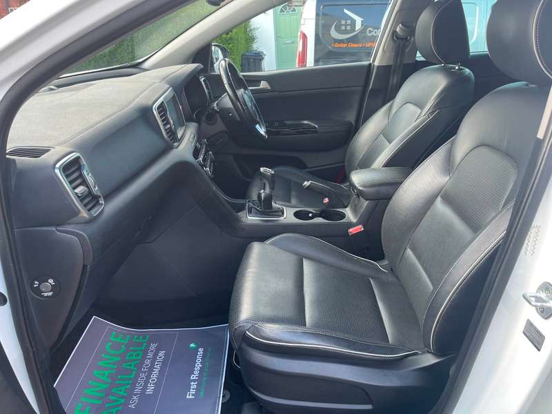 null KIA SPORTAGE null KIA SPORTAGE