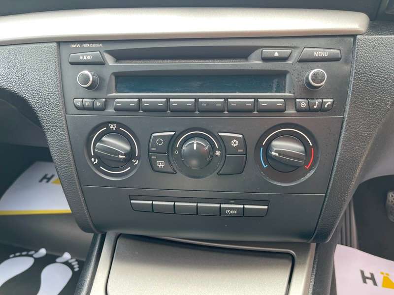 2011 BMW 1 SERIES 2011 BMW 1 SERIES