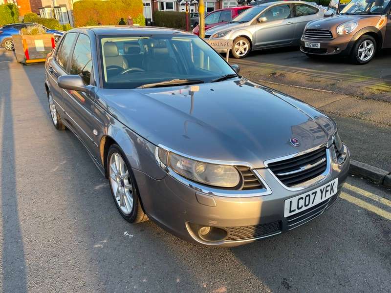 A 2007 SAAB 9-5 T VECTORR SPORT (185BHP) A 2007 SAAB 9-5 T VECTORR SPORT (185BHP)