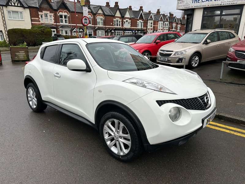 A 2011 NISSAN JUKE TEKNA DCI A 2011 NISSAN JUKE TEKNA DCI