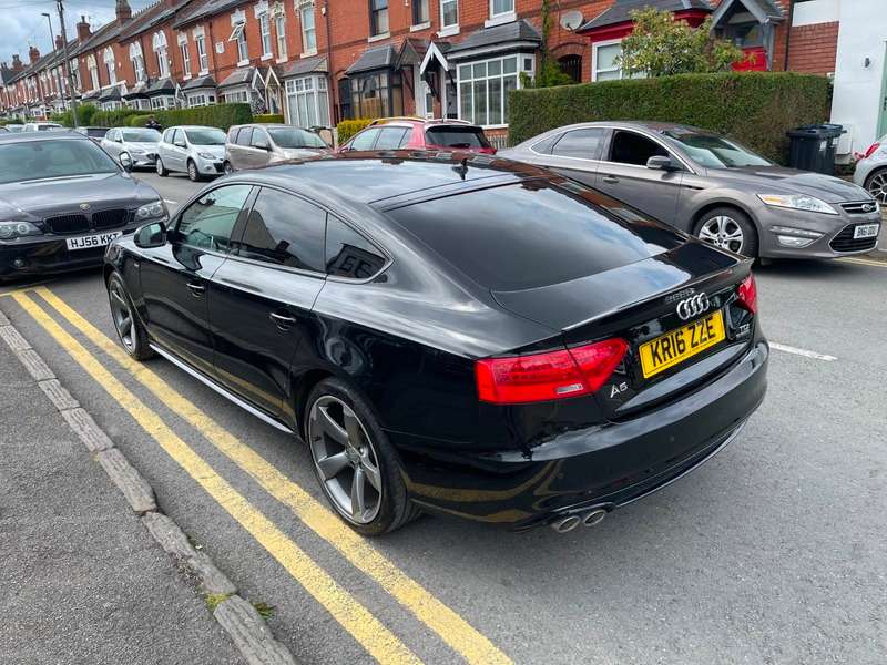 null AUDI A5 null AUDI A5