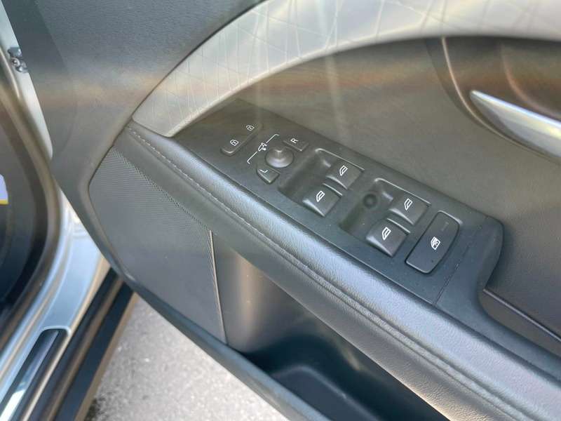 2013 VOLVO XC70 2013 VOLVO XC70