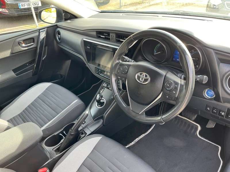 2018 TOYOTA AURIS 2018 TOYOTA AURIS