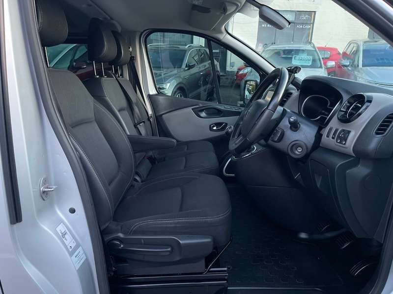 2017 RENAULT TRAFIC 2017 RENAULT TRAFIC