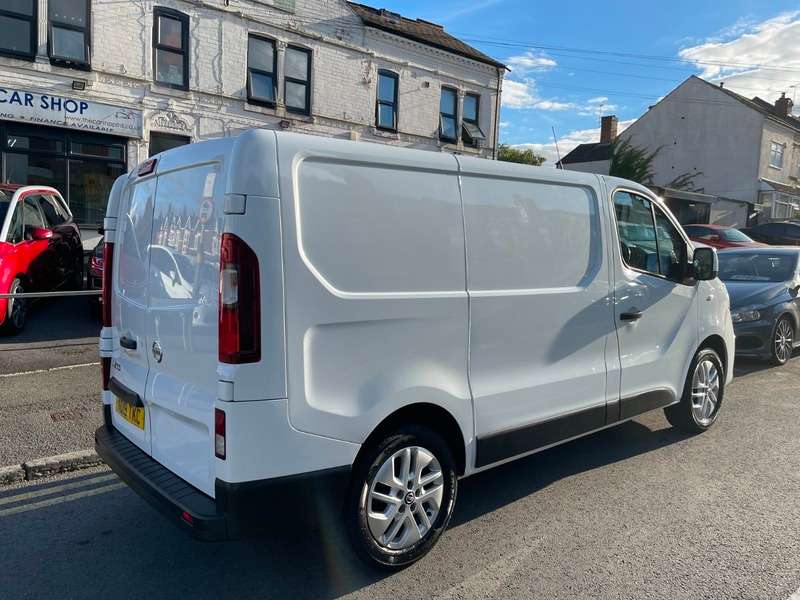 2019 NISSAN NV300 2019 NISSAN NV300