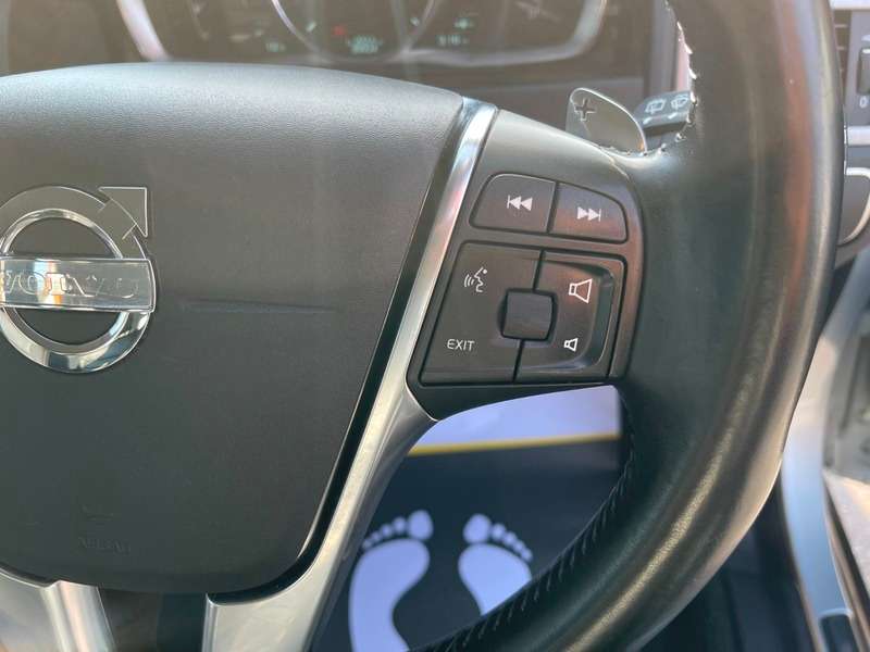 2013 VOLVO XC70 2013 VOLVO XC70