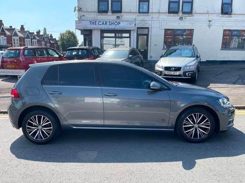 2018 VOLKSWAGEN GOLF 2018 VOLKSWAGEN GOLF