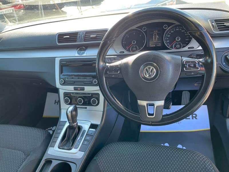 2014 VOLKSWAGEN PASSAT 2014 VOLKSWAGEN PASSAT