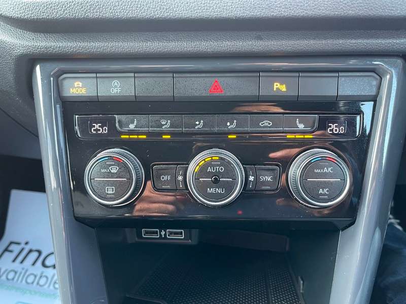 2019 VOLKSWAGEN T-ROC 2019 VOLKSWAGEN T-ROC