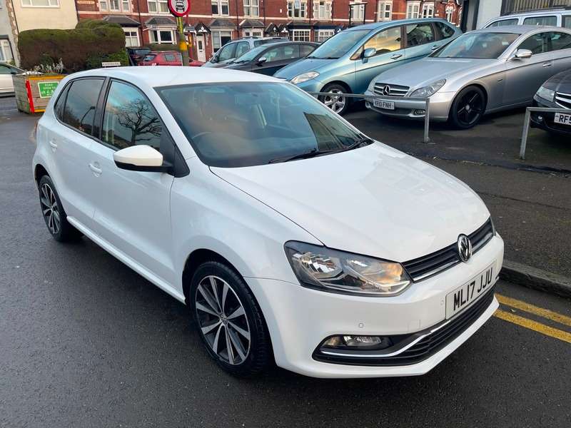 Check out this Volkswagen Polo Petrol Manual