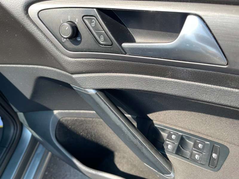 2018 VOLKSWAGEN GOLF 2018 VOLKSWAGEN GOLF