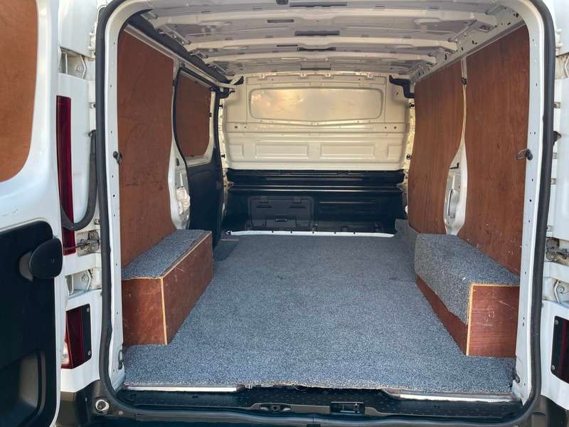 2019 NISSAN NV300 2019 NISSAN NV300