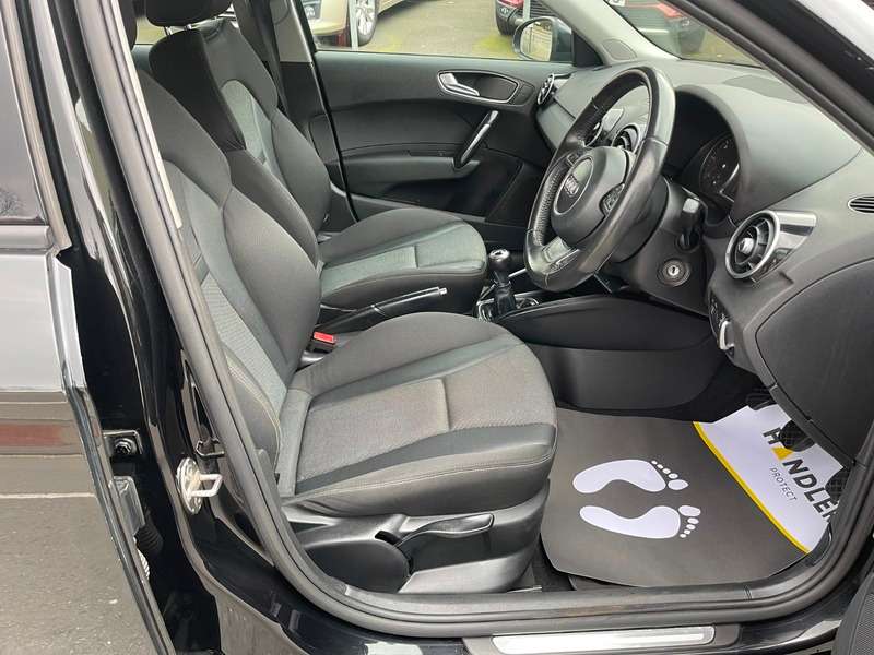 2014 AUDI A1 2014 AUDI A1