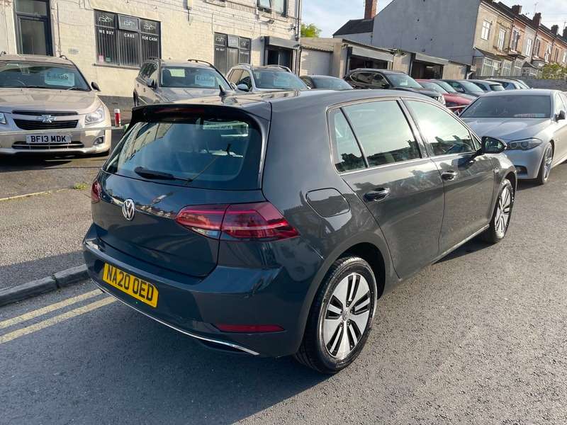 2020 VOLKSWAGEN GOLF 2020 VOLKSWAGEN GOLF