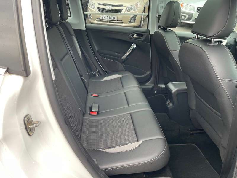 2016 PEUGEOT 2008 2016 PEUGEOT 2008