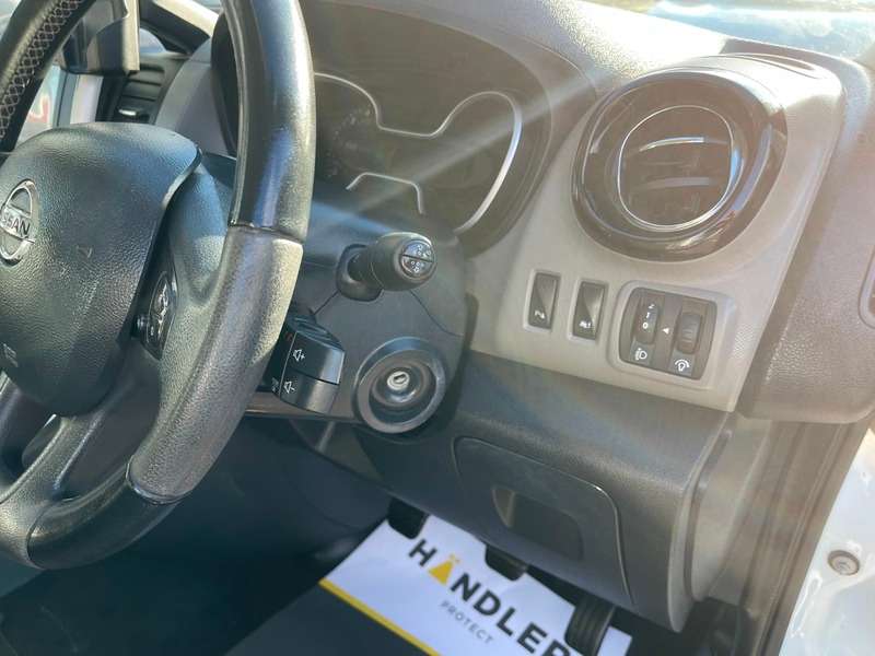 2019 NISSAN NV300 2019 NISSAN NV300