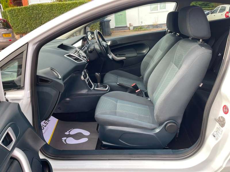 2011 FORD FIESTA 2011 FORD FIESTA