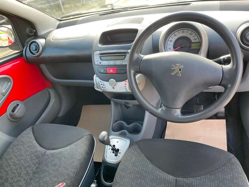 2011 PEUGEOT 107 2011 PEUGEOT 107