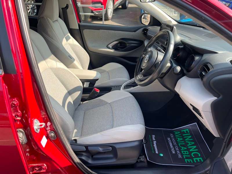 2021 TOYOTA YARIS 2021 TOYOTA YARIS