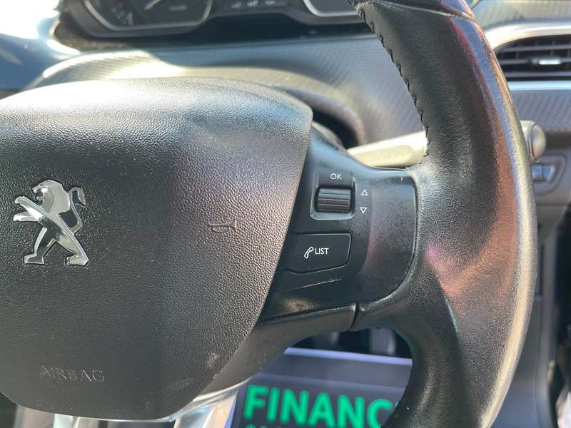 2018 PEUGEOT 208 2018 PEUGEOT 208