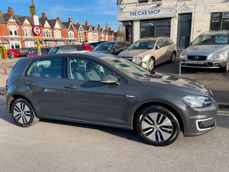 2020 VOLKSWAGEN GOLF 2020 VOLKSWAGEN GOLF