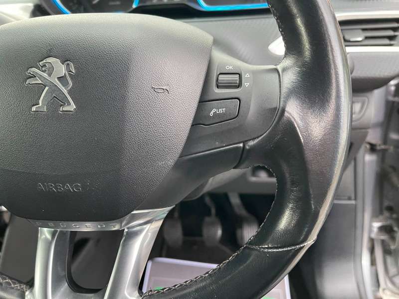 2018 PEUGEOT 2008 2018 PEUGEOT 2008