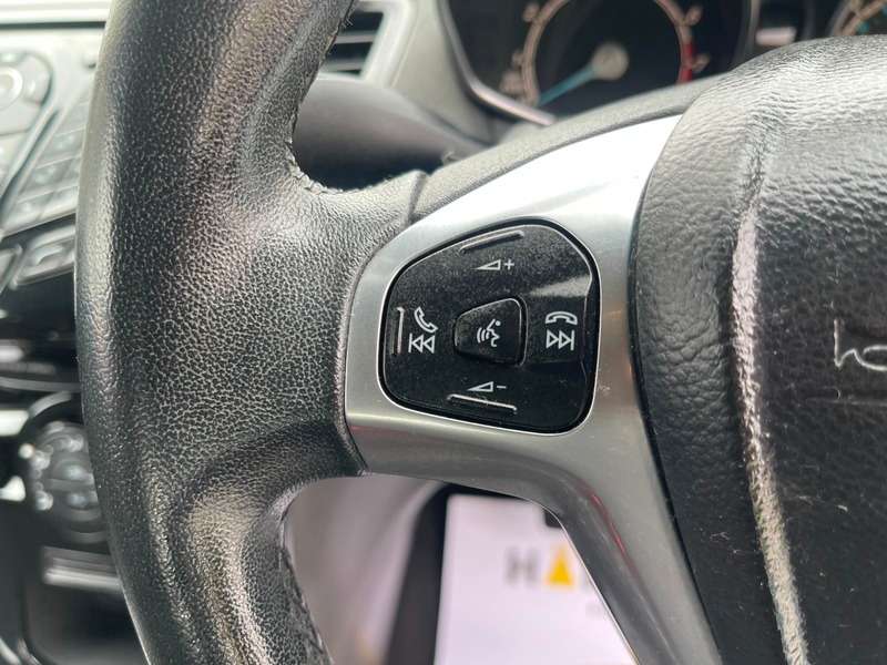 2015 FORD FIESTA 2015 FORD FIESTA