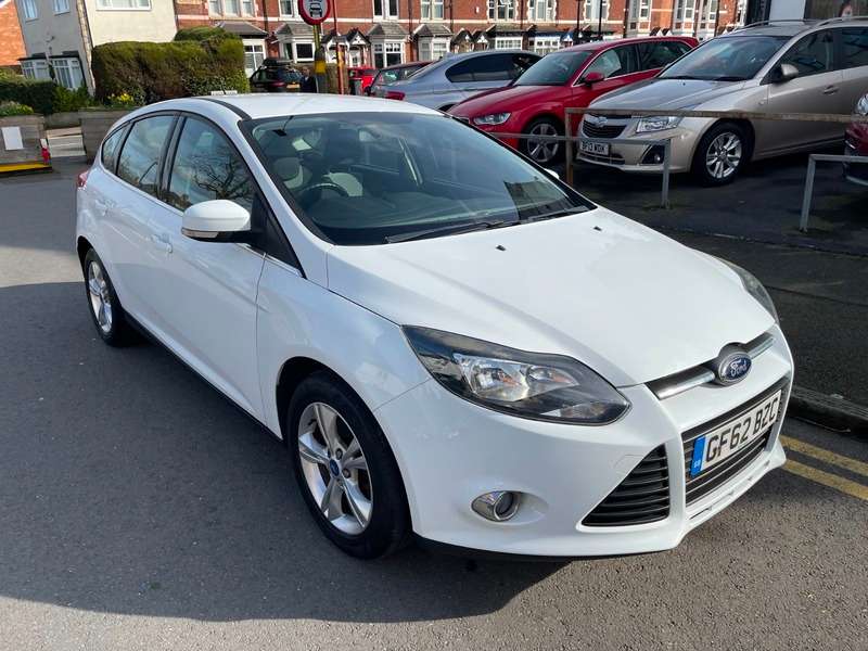 A 2012 FORD FOCUS ZETEC A 2012 FORD FOCUS ZETEC