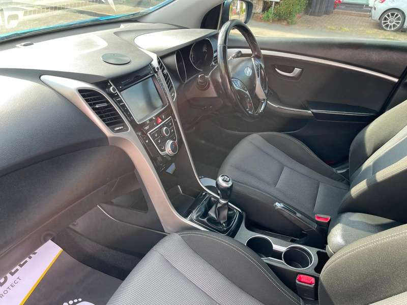 2016 HYUNDAI I30 2016 HYUNDAI I30