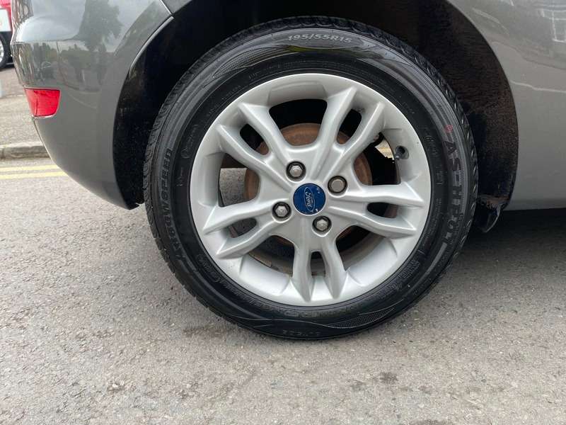 2015 FORD FIESTA 2015 FORD FIESTA