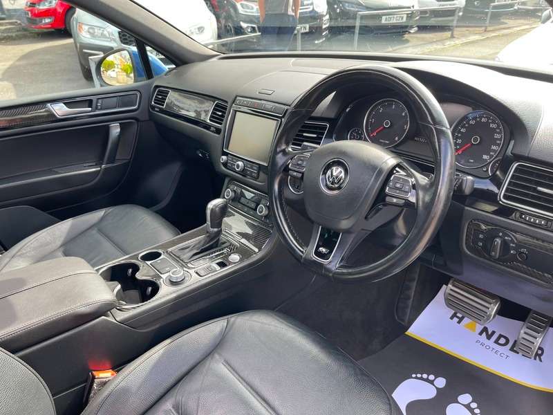 2016 VOLKSWAGEN TOUAREG 2016 VOLKSWAGEN TOUAREG