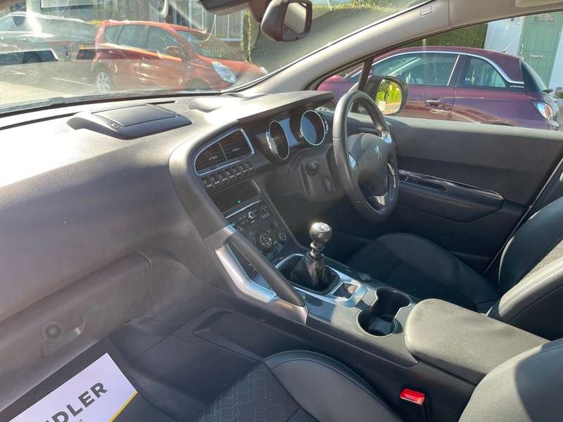 2016 PEUGEOT 3008 2016 PEUGEOT 3008
