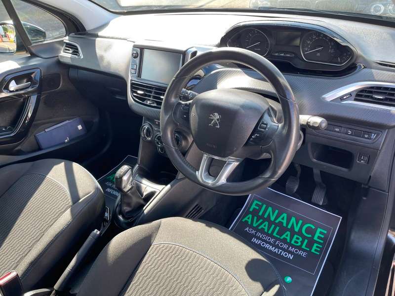 2018 PEUGEOT 208 2018 PEUGEOT 208