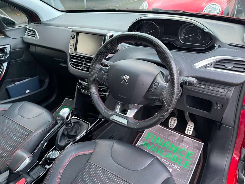 2017 PEUGEOT 2008 2017 PEUGEOT 2008