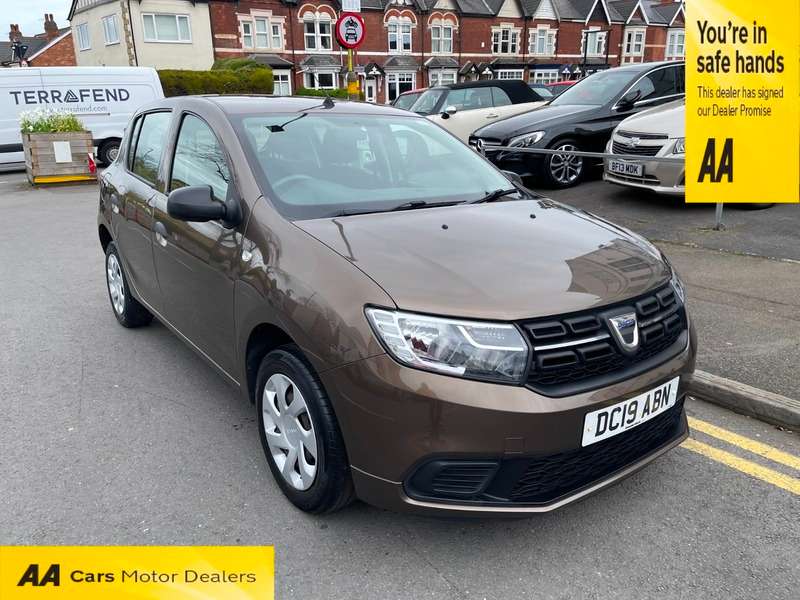 A 2019 DACIA SANDERO ESSENTIAL TCE A 2019 DACIA SANDERO ESSENTIAL TCE