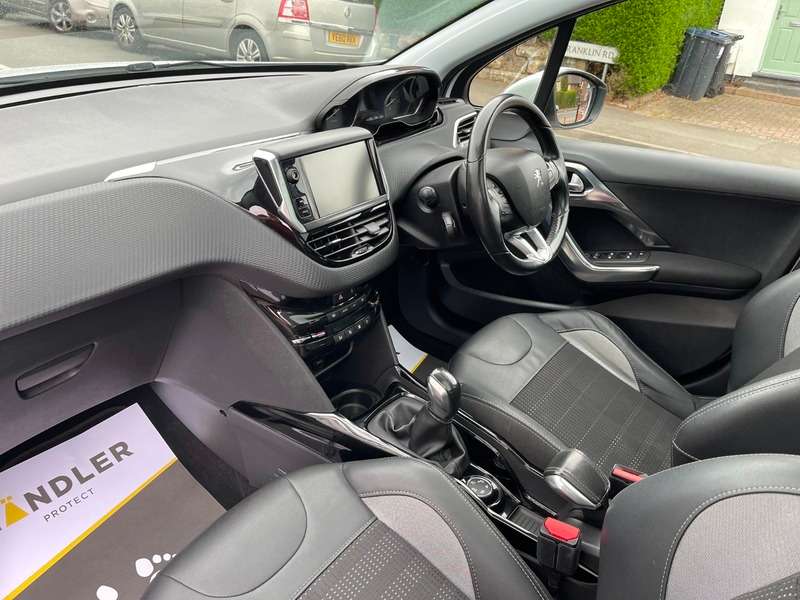 2016 PEUGEOT 2008 2016 PEUGEOT 2008