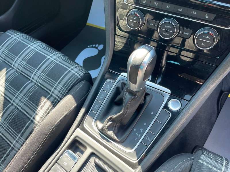 2019 VOLKSWAGEN GOLF 2019 VOLKSWAGEN GOLF