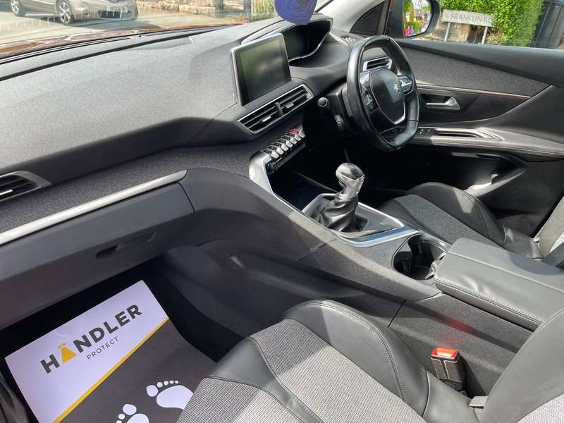 2018 PEUGEOT 3008 2018 PEUGEOT 3008