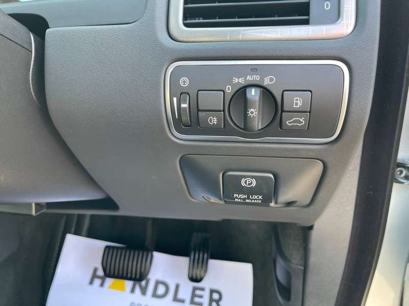 2013 VOLVO XC70 2013 VOLVO XC70