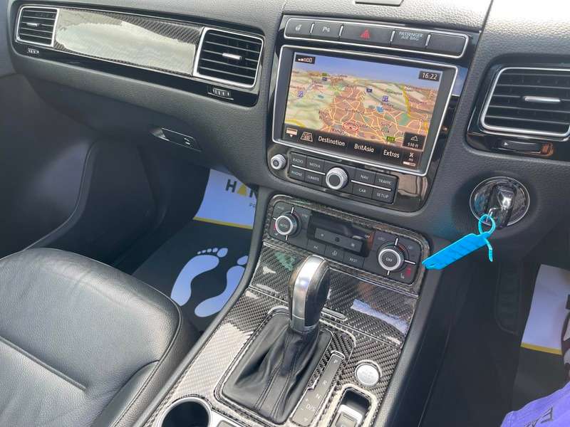 2016 VOLKSWAGEN TOUAREG 2016 VOLKSWAGEN TOUAREG