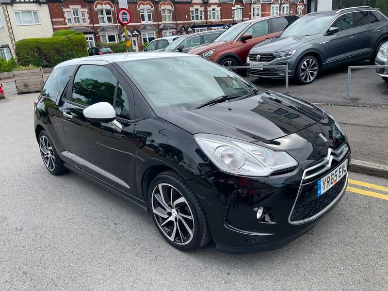 A 2015 DS DS 3 PURETECH DSTYLE NAV S/S A 2015 DS DS 3 PURETECH DSTYLE NAV S/S