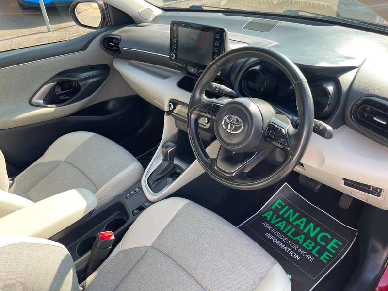 2021 TOYOTA YARIS 2021 TOYOTA YARIS