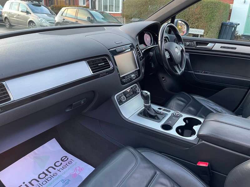 2013 VOLKSWAGEN TOUAREG 2013 VOLKSWAGEN TOUAREG