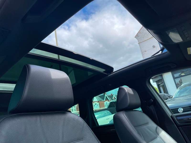 2016 VOLKSWAGEN TOUAREG 2016 VOLKSWAGEN TOUAREG