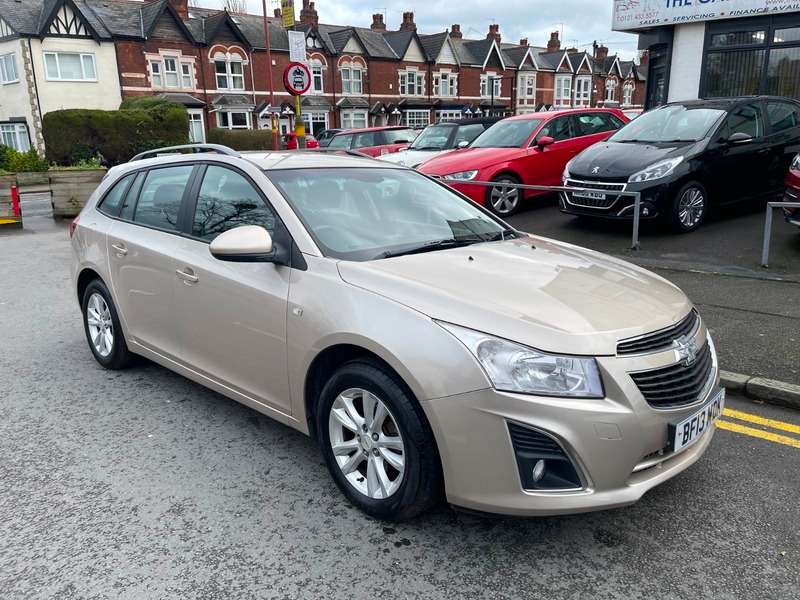 A 2013 CHEVROLET CRUZE LT A 2013 CHEVROLET CRUZE LT