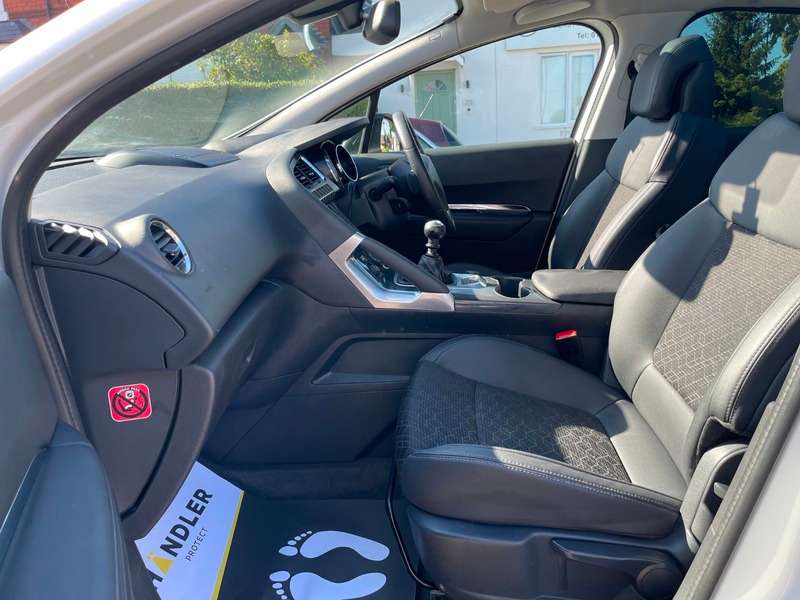 2016 PEUGEOT 3008 2016 PEUGEOT 3008