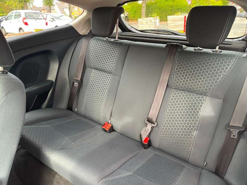 2011 FORD FIESTA 2011 FORD FIESTA